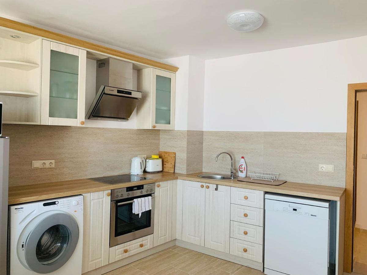 Apolonia Apartament