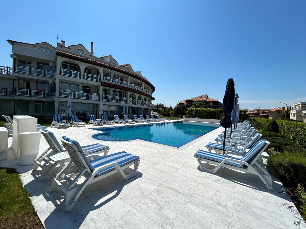 Apolonia Apartament *